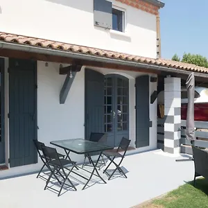  Ferienhaus La Petite Maison